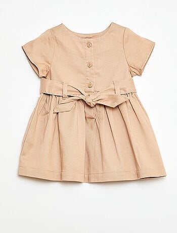 Vestido de manga corta con cinturón para anudar