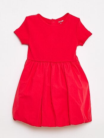 Vestido de manga corta con forma de globo