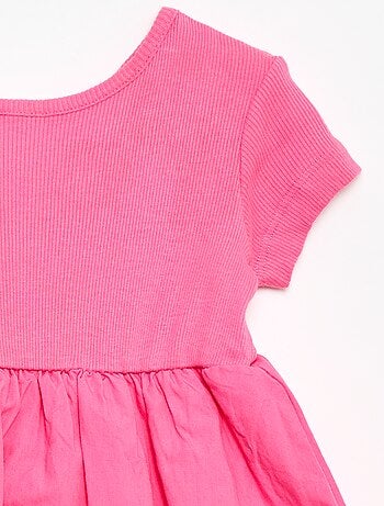 Vestido de manga corta con forma de globo