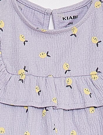 Vestido de manga corta con volantes