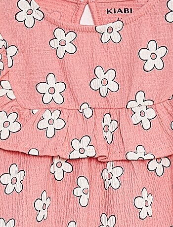 Vestido de manga corta con volantes