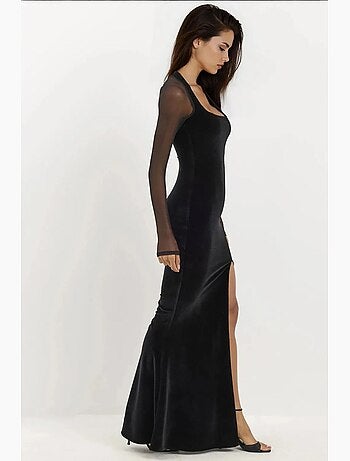 Vestido de noche ajustado de terciopelo con mangas largas hiccup