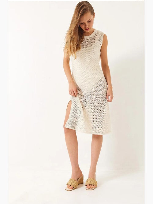 Vestido de playa calado con cuello redondo y detalle de abertura lucci - Kiabi