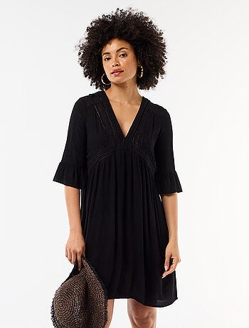 Vestido de playa de punto crepé y macramé