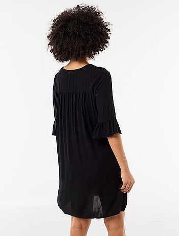 Vestido de playa de punto crepé y macramé