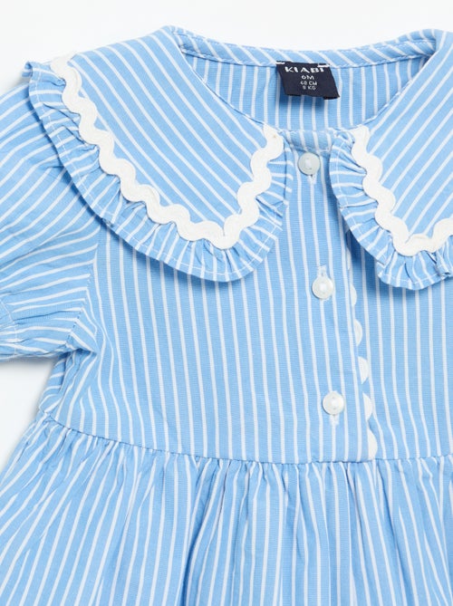 Vestido de popelín de manga corta con cuello Claudine - Kiabi Vestido de popelín de manga corta con cuello Claudine - Kiabi