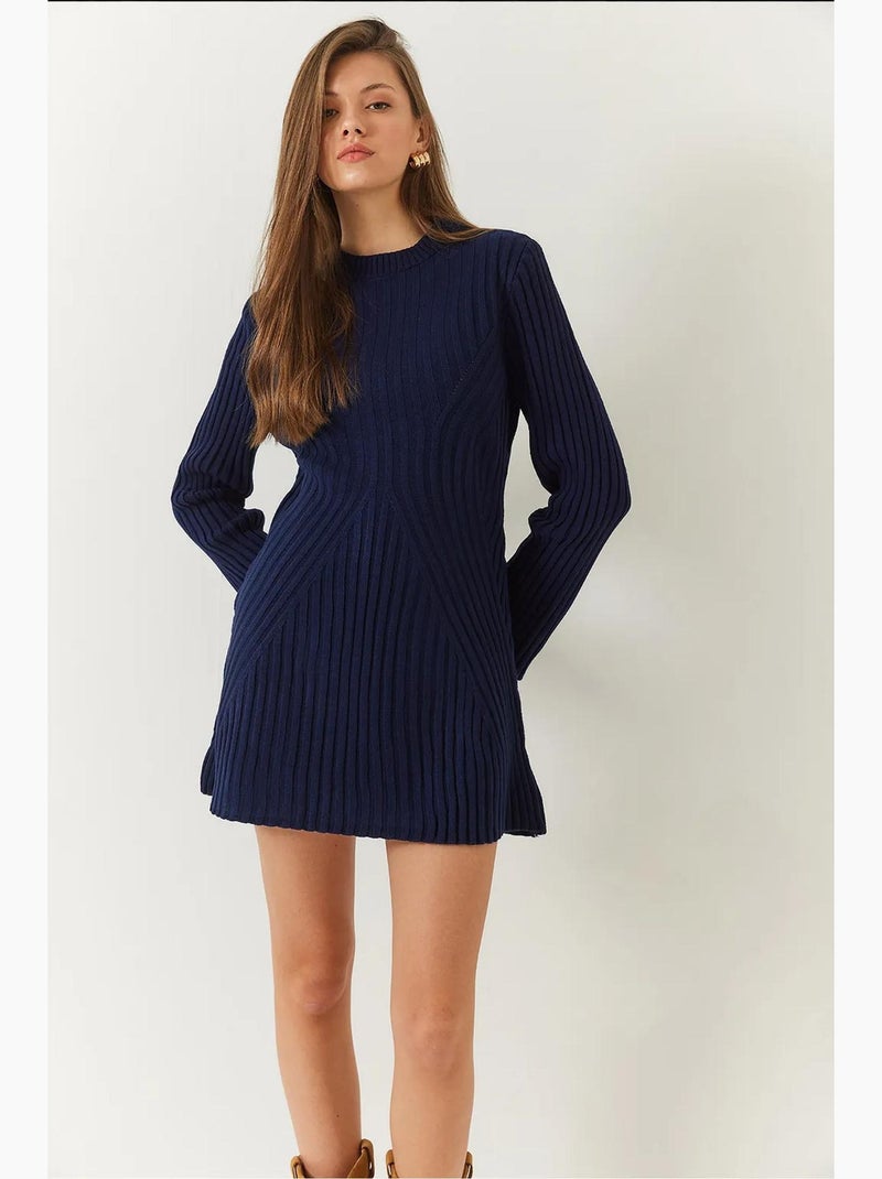 Vestido de punto acanalado con cuello redondo lucci Azul marino - Kiabi