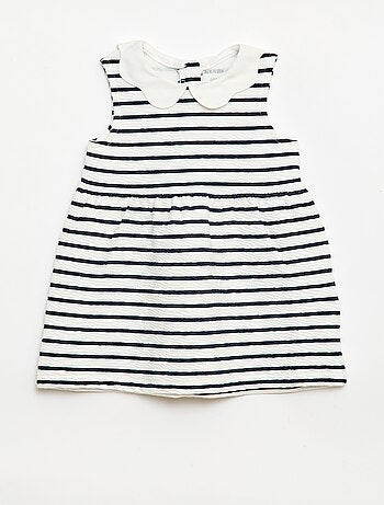 Vestido de punto arrugado con cuello de popelina