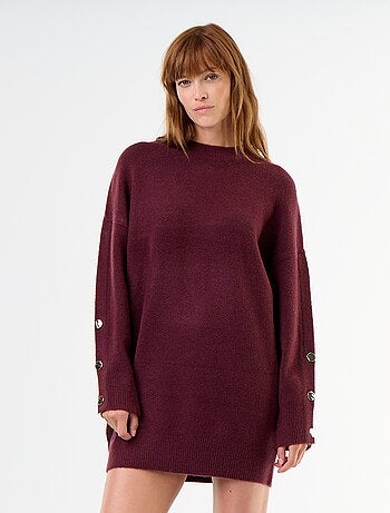 Vestido de punto con botones martillados