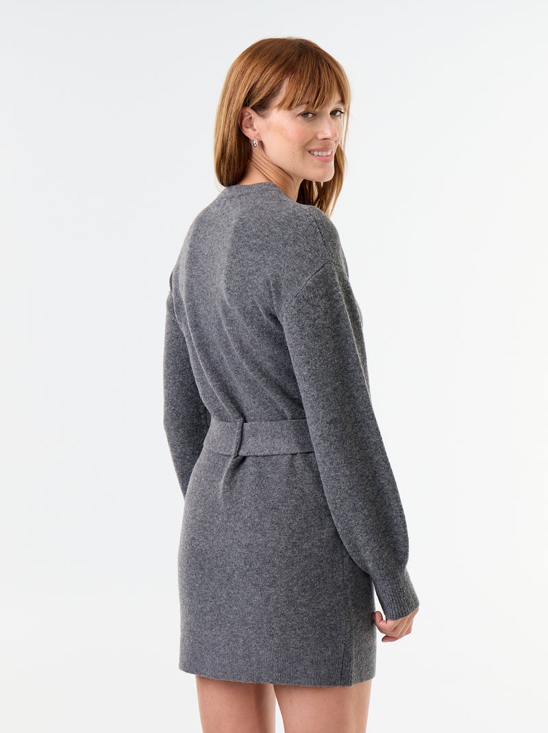 Vestido de punto con cinturón Gris - Kiabi
