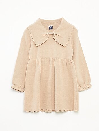 Vestido de punto con cuello de lazo