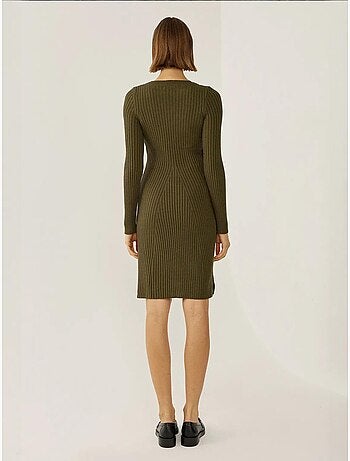 Vestido de punto con cuello redondo