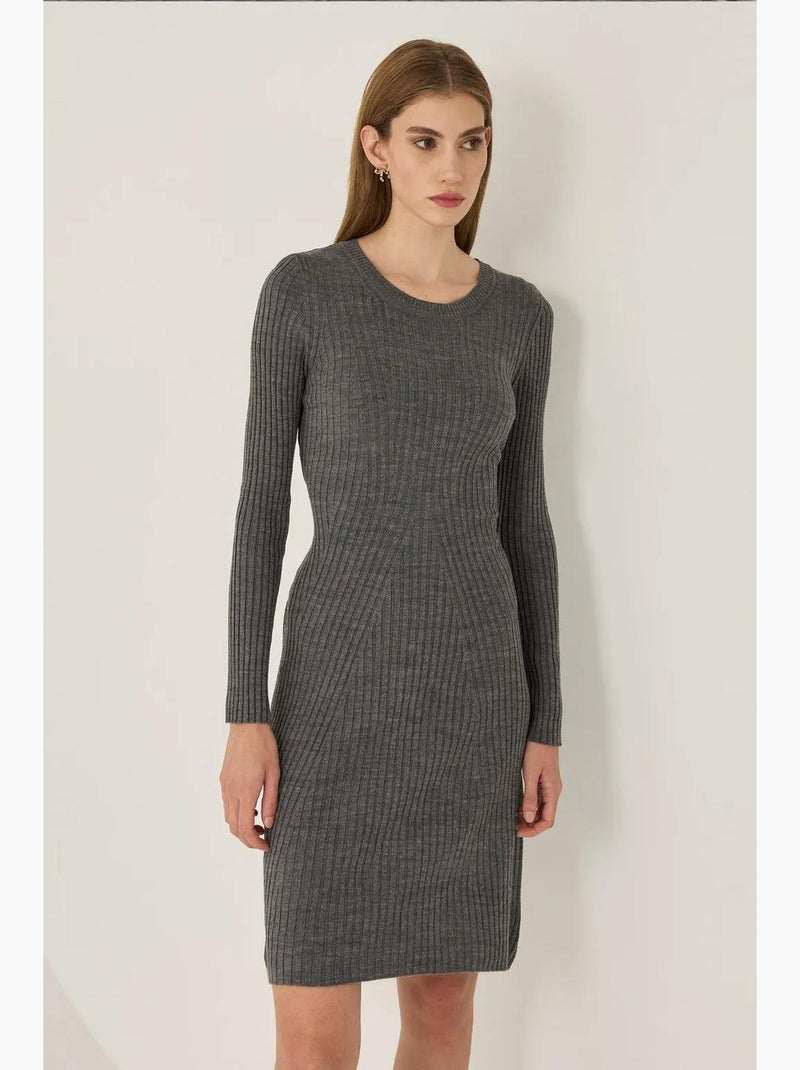 Vestido de punto con cuello redondo hiccup Gris - Kiabi