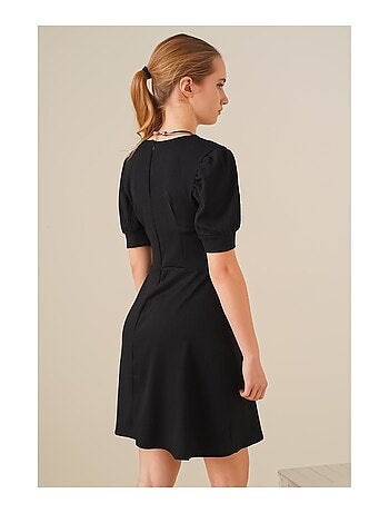 Vestido de punto con escote cuadrado