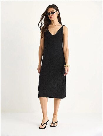 Vestido de punto de verano con tirantes y detalle de rayas en la espalda lucci