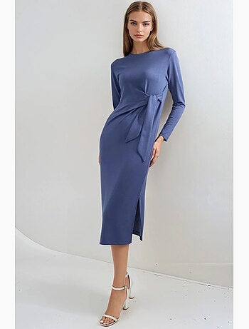 Vestido de punto midi con cuello redondo hiccup