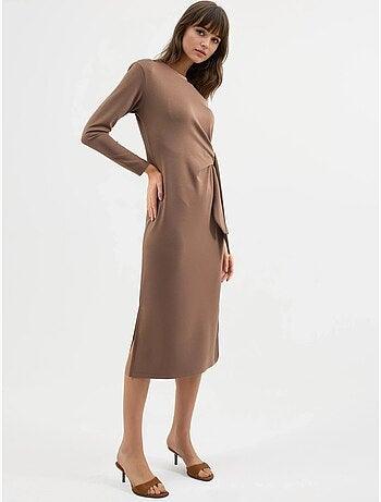 Vestido de punto midi con cuello redondo hiccup