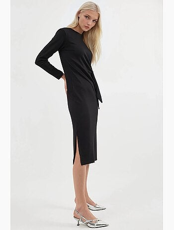 Vestido de punto midi con cuello redondo hiccup