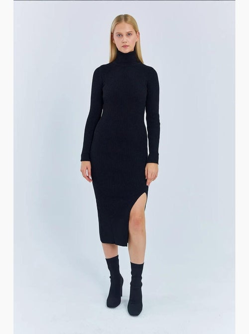 Vestido de punto midi de cuello alto y corte entallado con abertura de mixray - Kiabi