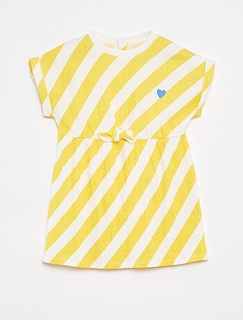 Vestido de tejido de crepé con cierre de automáticos trasero