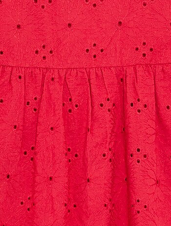 Vestido de tirantes con bordados ingleses
