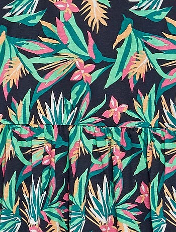 Vestido de tirantes con volantes y estampado