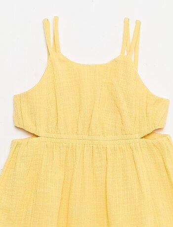 Vestido de tirantes finos no ajustables con aberturas laterales