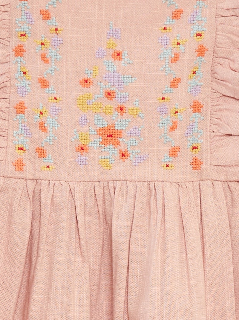 Vestido de urdimbre y trama con bordados rosa - Kiabi