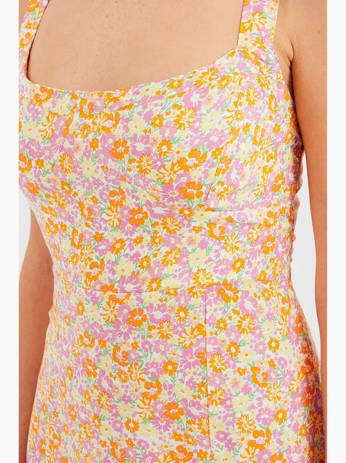 Vestido de viscosa con tirantes y abertura bdart - Kiabi Vestido de viscosa con tirantes y abertura bdart - Kiabi