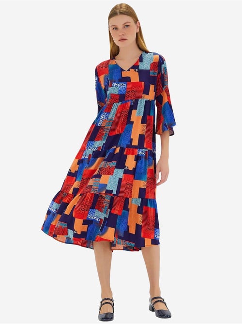 Vestido de viscosa de manga corta con estampado azul rey rojo de bdart - Kiabi Vestido de viscosa de manga corta con estampado azul rey rojo de bdart - Kiabi