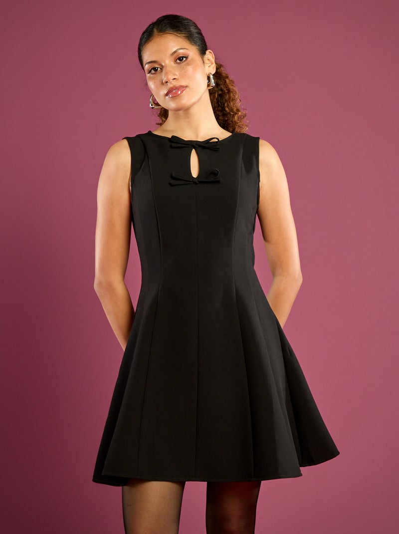 Vestido entallado con nudos Negro - Kiabi
