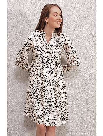 Vestido estampado con cuello redondo