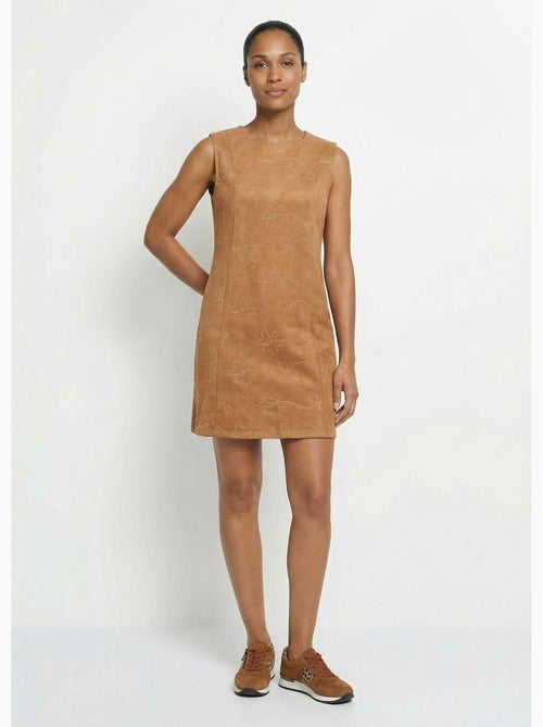 Vestido estilo pechera de ante bordado con cuello redondo - Afibel - Kiabi