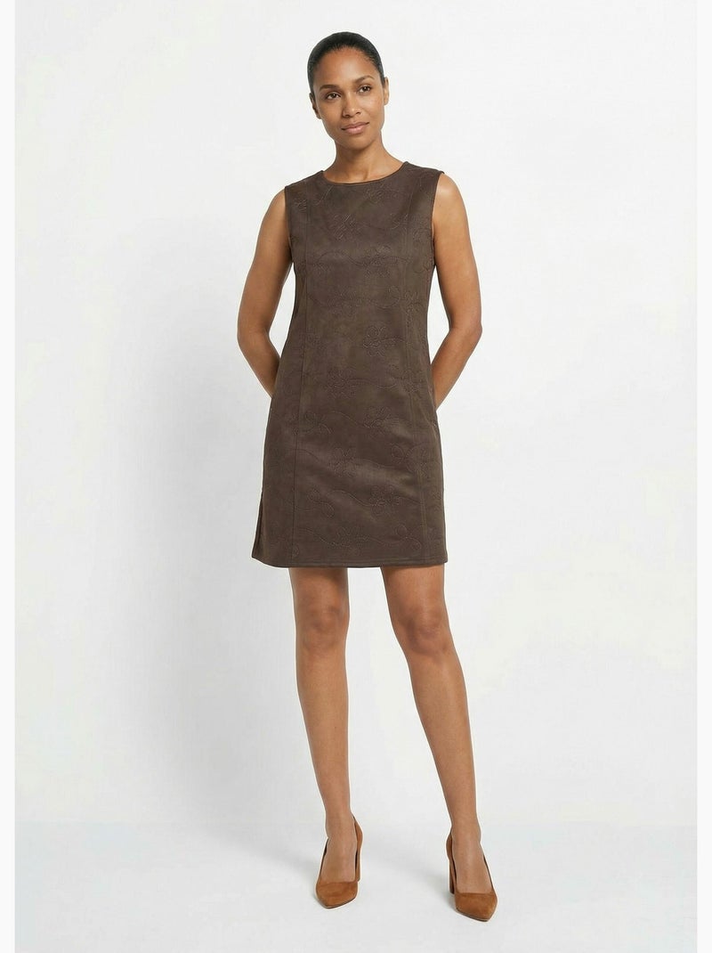 Vestido estilo pechera de ante bordado con cuello redondo - Afibel Marrón chocolate - Kiabi