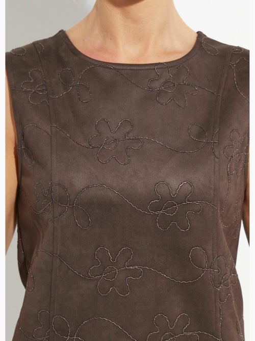 Vestido estilo pechera de ante bordado con cuello redondo - Afibel - Kiabi