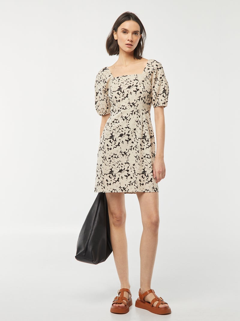 Vestido evasé corto con lazo trasero BEIGE - Kiabi