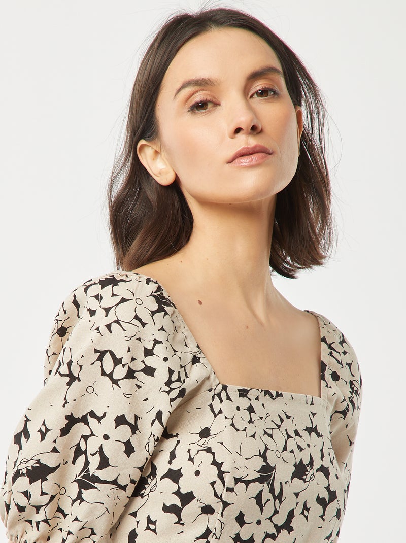 Vestido evasé corto con lazo trasero BEIGE - Kiabi