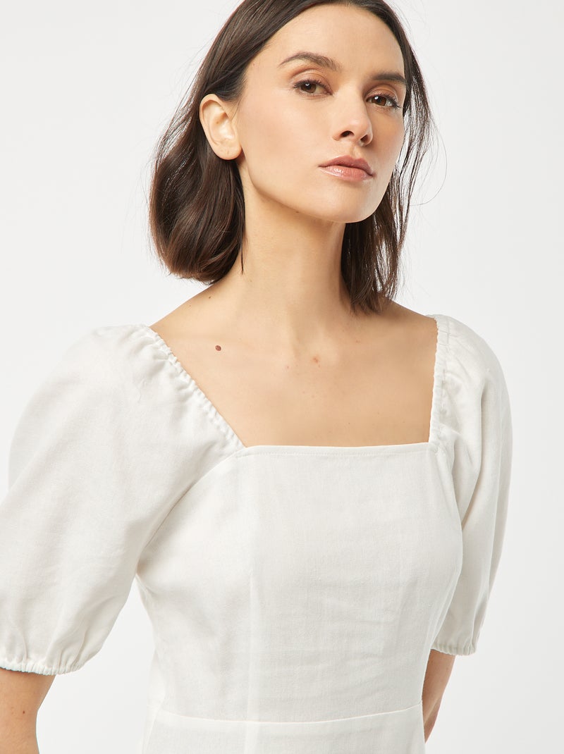 Vestido evasé corto con lazo trasero BLANCO - Kiabi