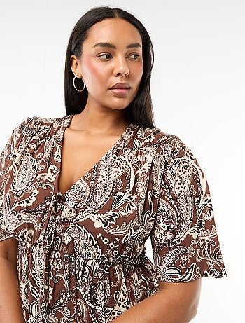 Vestido fluido con estampado fantasía