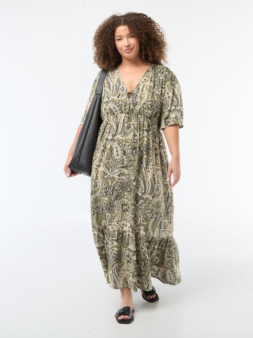 Vestido fluido con estampado fantasía - Kiabi