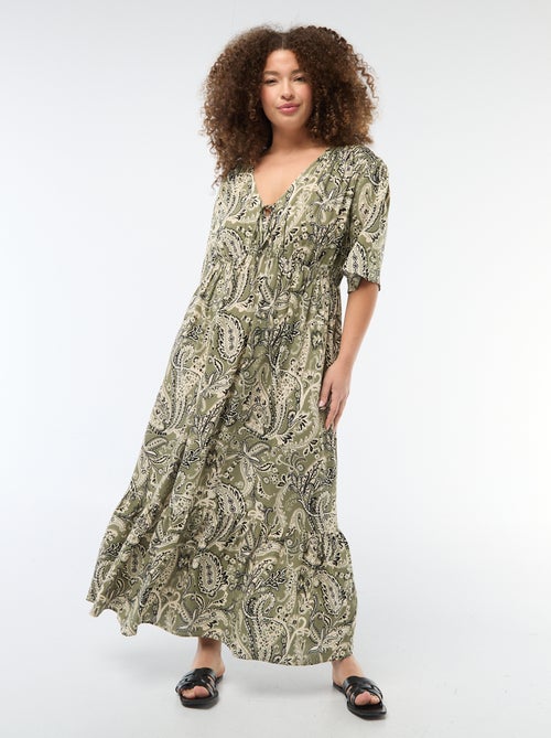 Vestido fluido con estampado fantasía - Kiabi