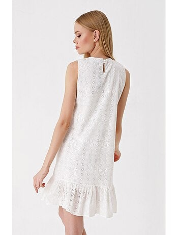 Vestido fluido sin mangas