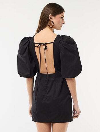 Vestido globo de manga corta