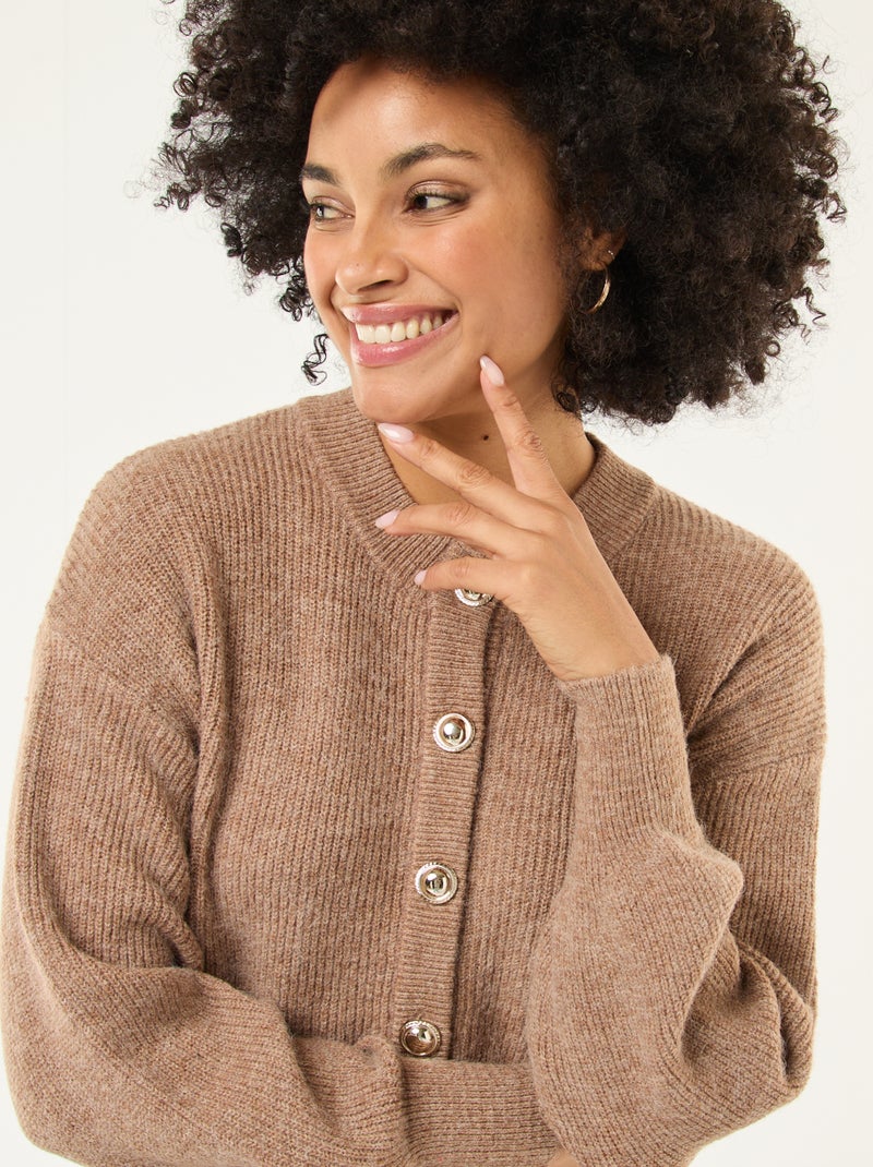 Vestido jersey con botones dorados Beige - Kiabi