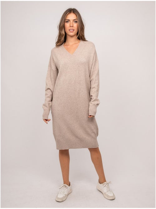 Vestido jersey largo de punto suave con cuello de pico iberna - Kiabi Vestido jersey largo de punto suave con cuello de pico iberna - Kiabi