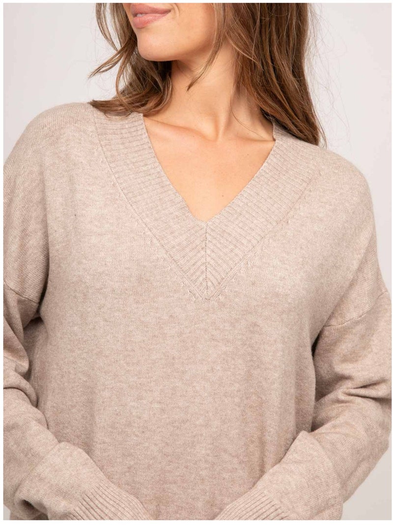 Vestido jersey largo de punto suave con cuello de pico iberna Beige - Kiabi