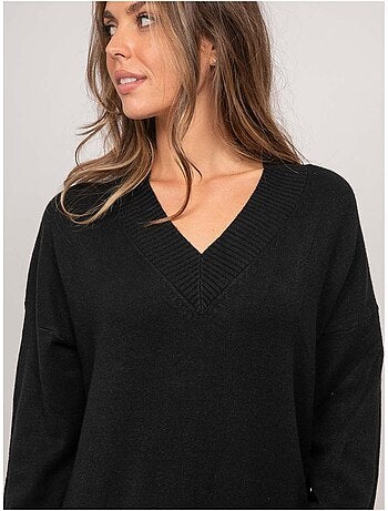 Vestido jersey largo de punto suave con cuello de pico iberna
