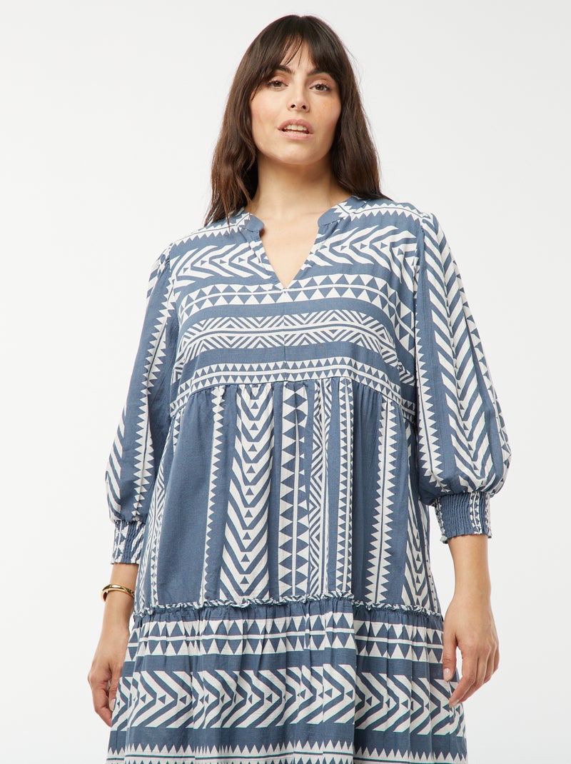 Vestido largo a capas con motivo AZUL - Kiabi