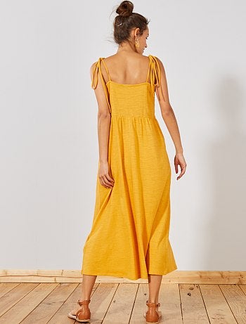 Vestido largo abotonado - Kiabi