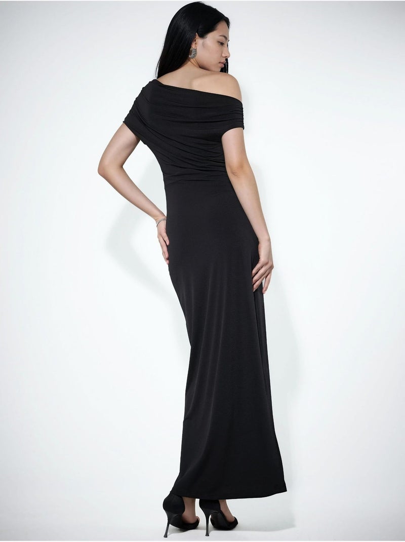Vestido largo ajustado con cuello asimétrico Negro - Kiabi